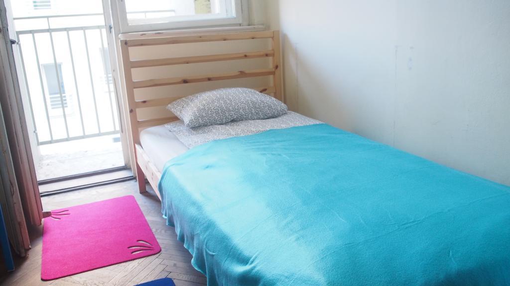 Hostel Krakow Color Sarego Room photo